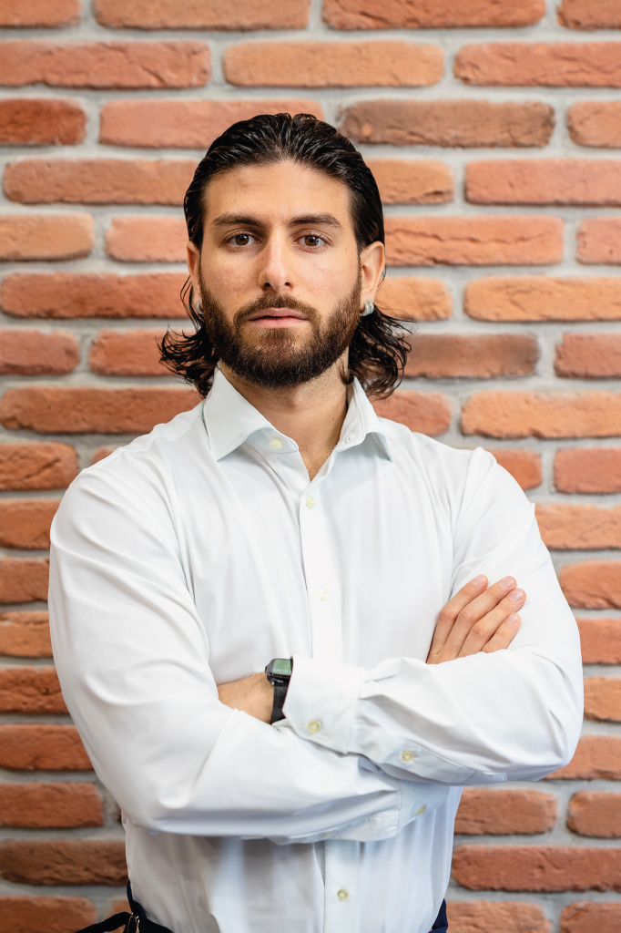 Davide Giorgi, barbiere di terza generazione a Men's Barber